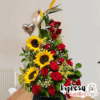 Arreglo Floral 17 Rosas, 3 Girasoles y heliconias