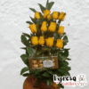 Arreglo Floral con 12 Rosas Amarillas + chocolates